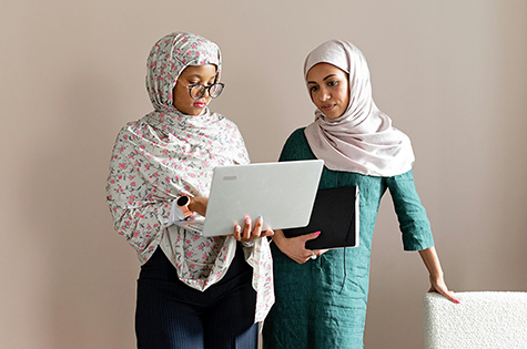 Academic
                            counselling and mentorship support for online students